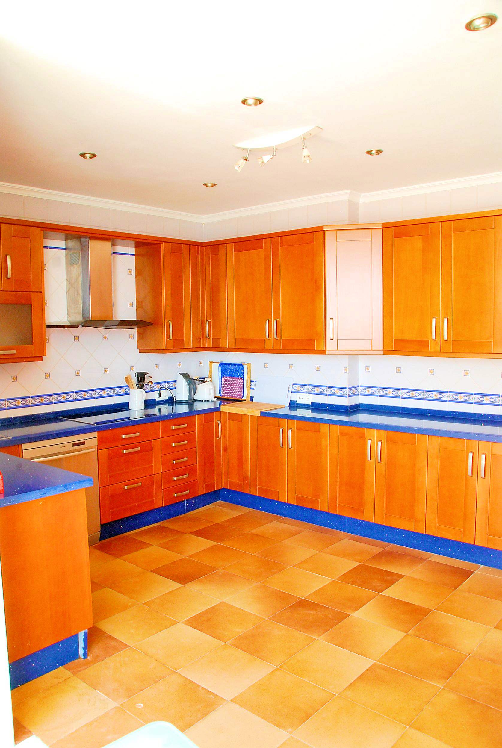 Villa for rent in Rincón de la Victoria